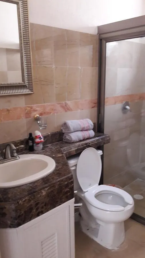 مبيت وإفطار كانكون Casa Aurora المكسيك